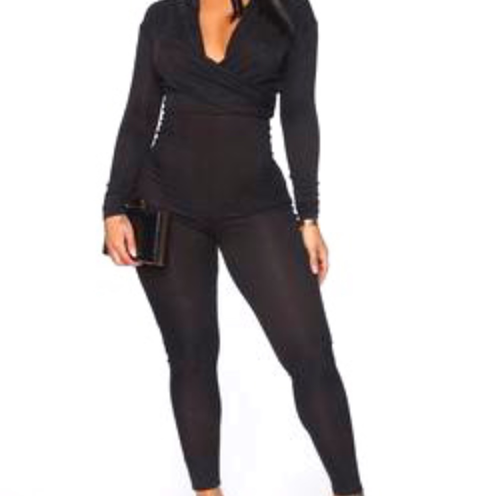 BLACK JUMPSUIT